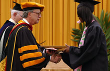 Commencement 2005 7.jpg