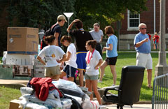 Move in 2005 1.jpg