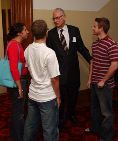 Lee Hamilton Students 2004-2.jpg