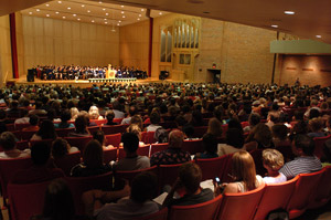 Opening Convocation Wide 2006.jpg
