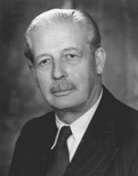 Harold Macmillan.jpg