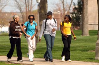 Students Walk 2007 10.jpg