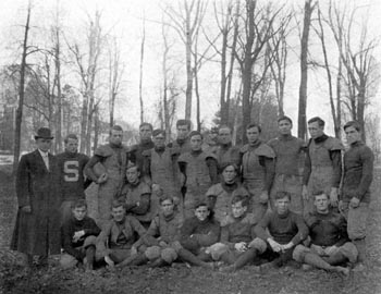 1906 DePauw Football Team.jpg