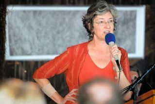 Barbara Kingsolver - Salina 2008.jpg