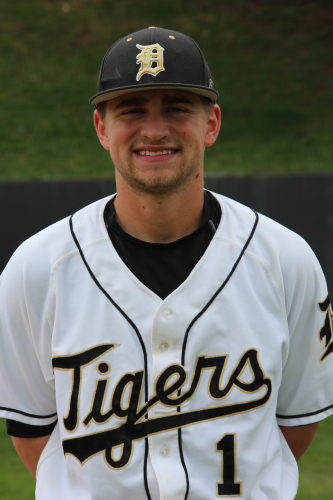 Pat Lyons
