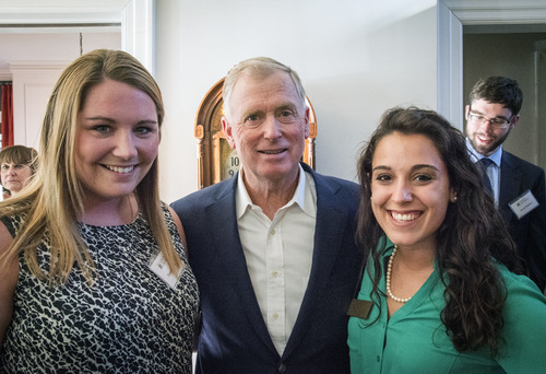 Dan Quayle posing with students