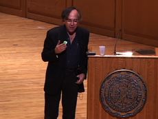 Art Spiegelman delivering a speech