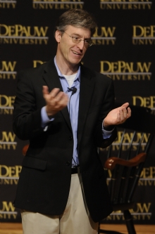 Steven Levitt delivering and Ubben Lecture