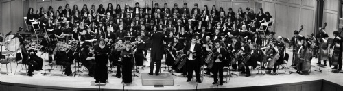 74_orchestra-choir-soloists_Pano1c2bw-lo.JPG